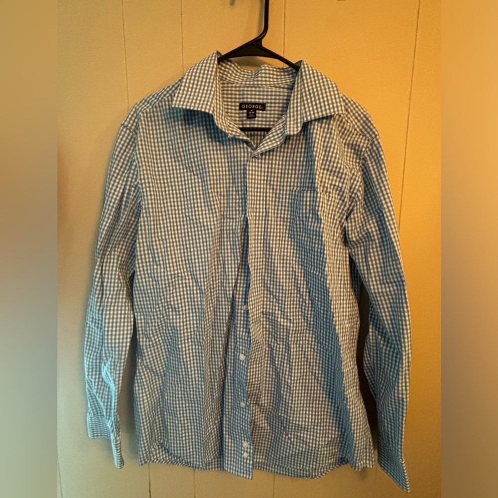 Men’s dress shirt